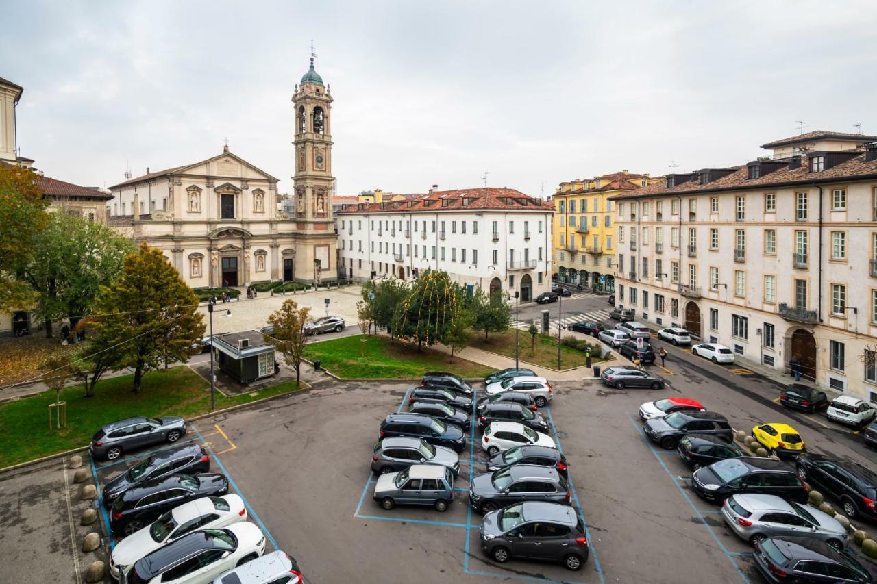 Santo Stefano Luxury Apartment Милано Екстериор снимка